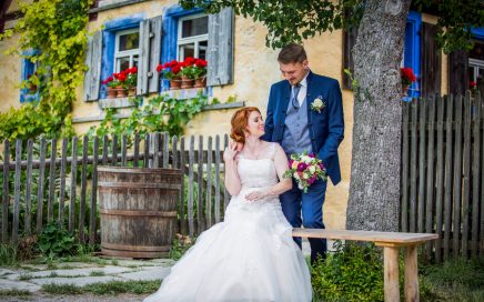 bezaubernde Gartenhochzeit Hochzeitsreportage Bayern von Hochzeitsfotografin Dorina Köbele-Milas