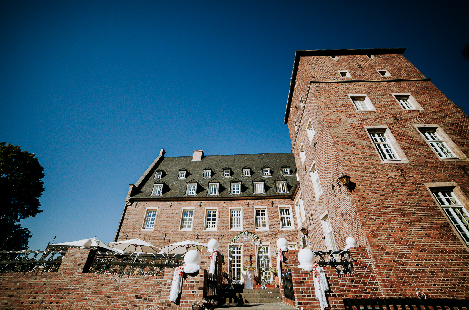 Schloss Diersfordt Hochzeitslocation_Hochzeitsfotograf Koeln_dorinamilas-07